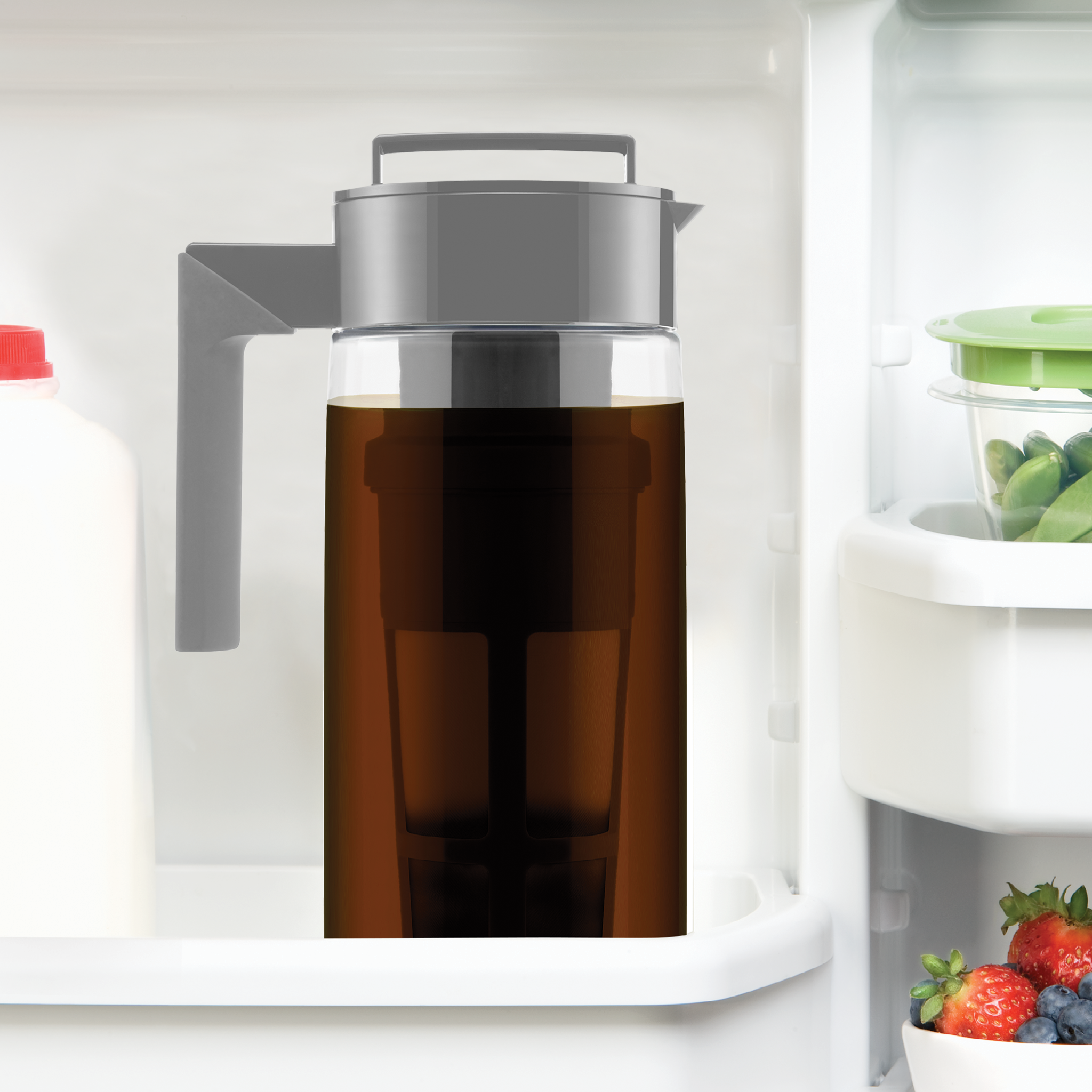 10313-ColdBrewCoffeeMaker-2qt-Stone-lifestyle1.png