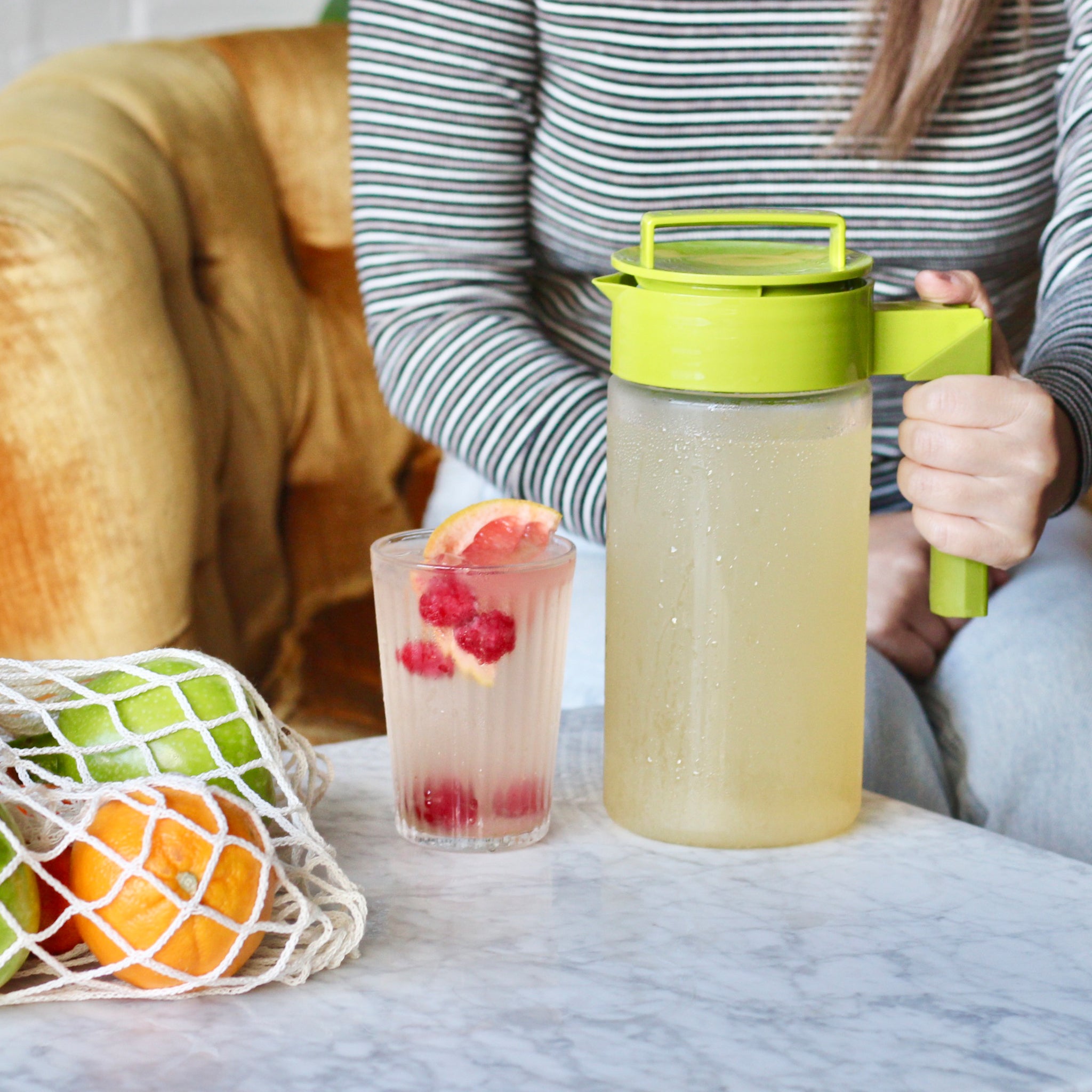 Pitcher-1QT-Lifestyle.jpg